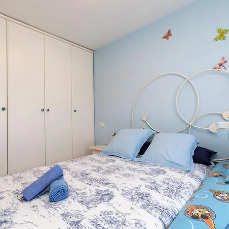 Holiday home Angeles By Interhome
