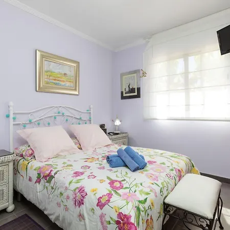 Angeles By Interhome